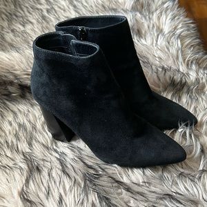 Suade black booties wore once
